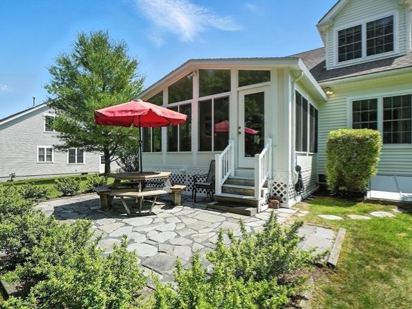 43 Champlain Circle, Plymouth MA 02360