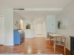 51 Pettee St 13, Newton MA 02464