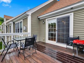 7 Jefferson Court 7, Uxbridge MA 01569