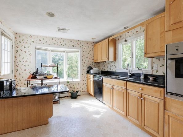 426 Conant Rd., Weston MA 02493