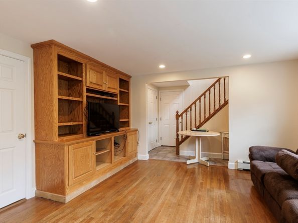 426 Conant Rd., Weston MA 02493