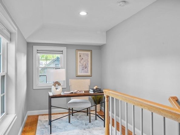 27 Warren St 1, Newburyport MA 01950