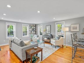 27 Warren St 1, Newburyport MA 01950