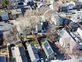 27 Warren St 1, Newburyport MA 01950