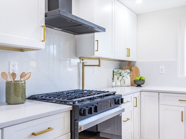 36 Waverly Place 2, Melrose MA 02176