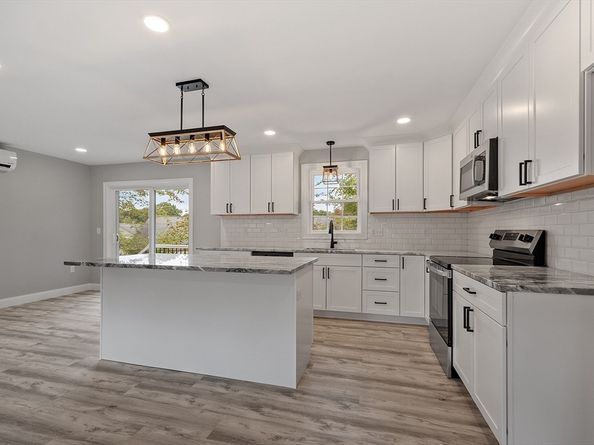 44 Bel Air Dr., Fitchburg MA 01420