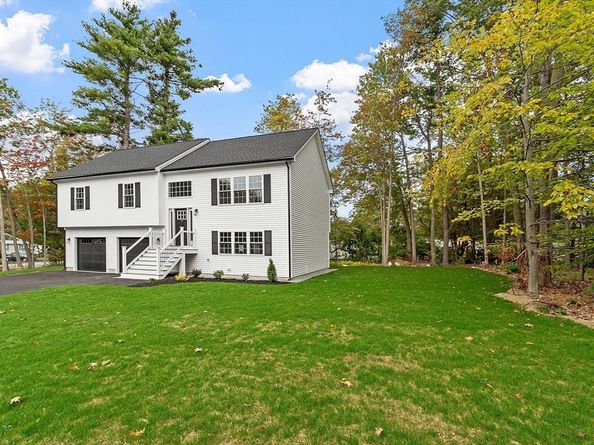 44 Bel Air Dr., Fitchburg MA 01420