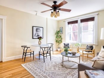 15 Short St