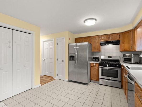 1603 Irving Rd 1603, Randolph MA 02368