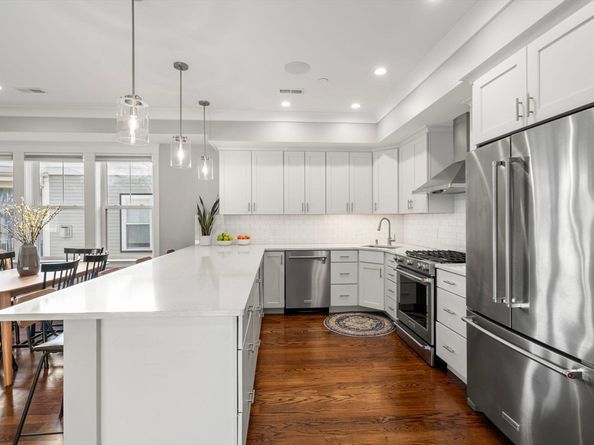 77 Dix Street 6, Boston MA 02122