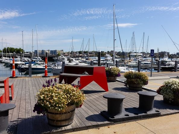 28 Shipway Pl 28, Boston MA 02129
