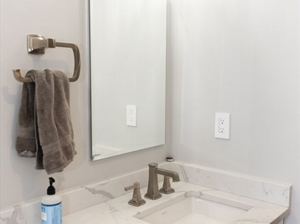 28 Shipway Pl 28, Boston MA 02129
