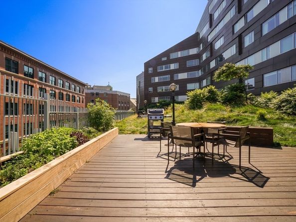 141 Dorchester Ave U:616, Boston MA 02127