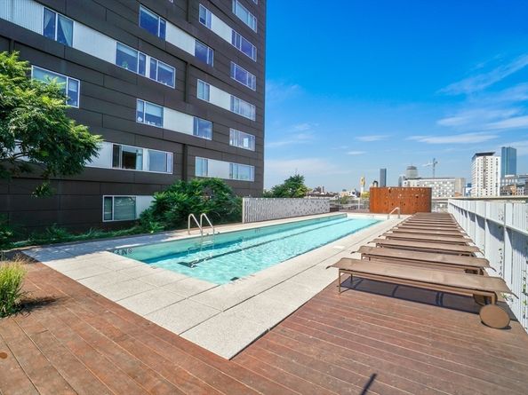 141 Dorchester Ave U:616, Boston MA 02127