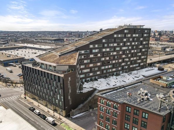 141 Dorchester Ave U:616, Boston MA 02127