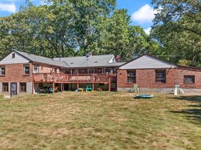 182 Westford St, Chelmsford MA 01824