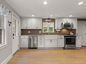 182 Westford St, Chelmsford MA 01824