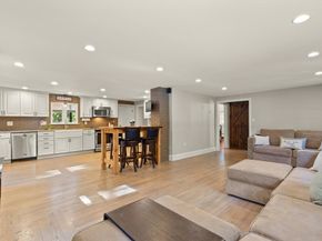 182 Westford St, Chelmsford MA 01824