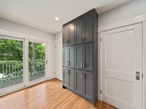 32 Gibson 3, Boston MA 02122
