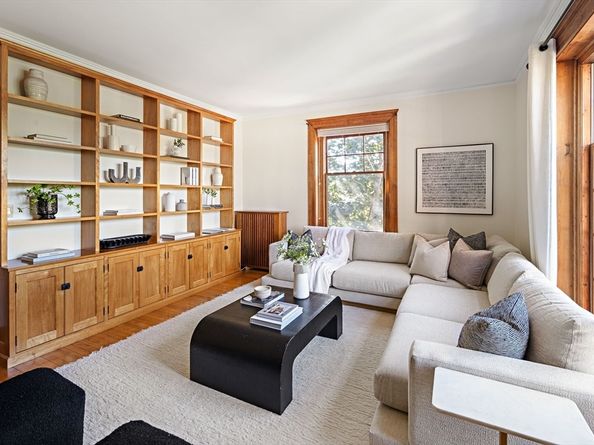 169 Washington St. 7, Newton MA 02458