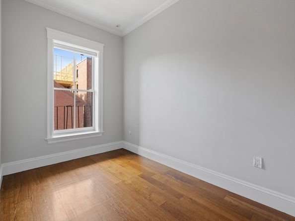 82 Worcester St 2, Boston MA 02118