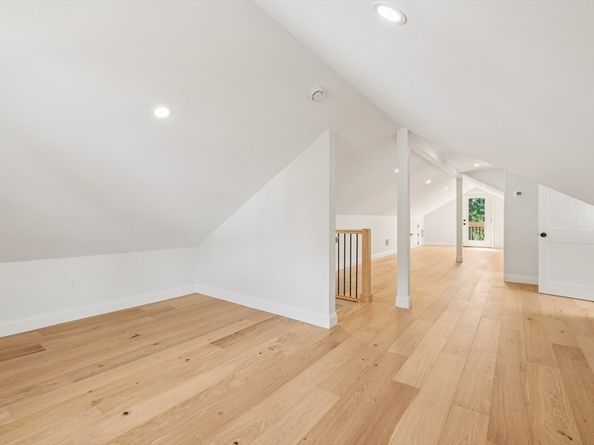 32 Larch 32, Boston MA 02135