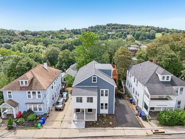 32 Larch 32, Boston MA 02135
