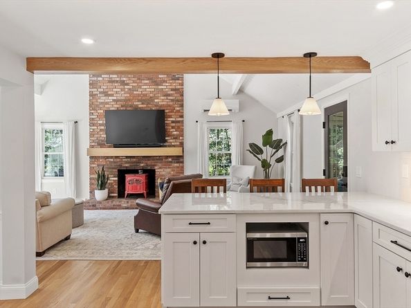 104 Maynard Farm Rd, Sudbury MA 01776