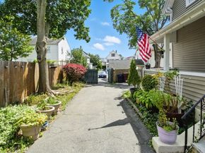 48R Tappan Pl, Everett MA 02149