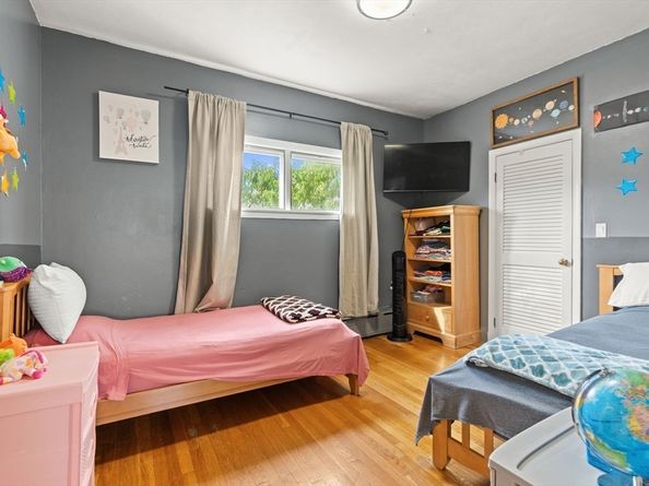 48R Tappan Pl, Everett MA 02149