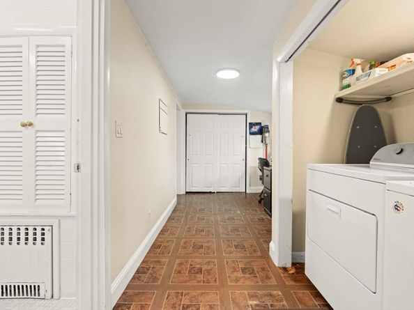 48R Tappan Pl, Everett MA 02149