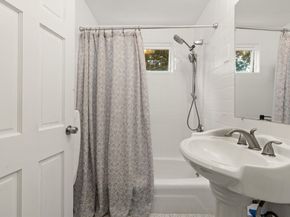 48R Tappan Pl, Everett MA 02149