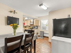 48R Tappan Pl, Everett MA 02149