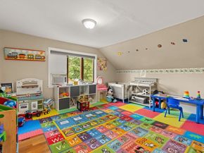 48R Tappan Pl, Everett MA 02149