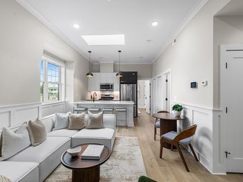 115 Thurston Street