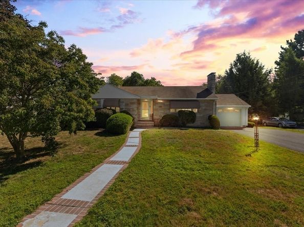 48 North Belcher Ave, Brockton MA 02301