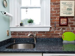 48 Essex St 7, Salem MA 01970