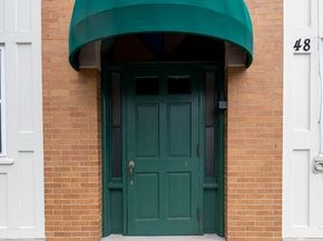 48 Essex St 7, Salem MA 01970
