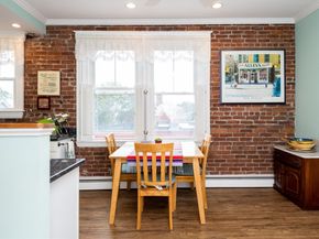 48 Essex St 7, Salem MA 01970