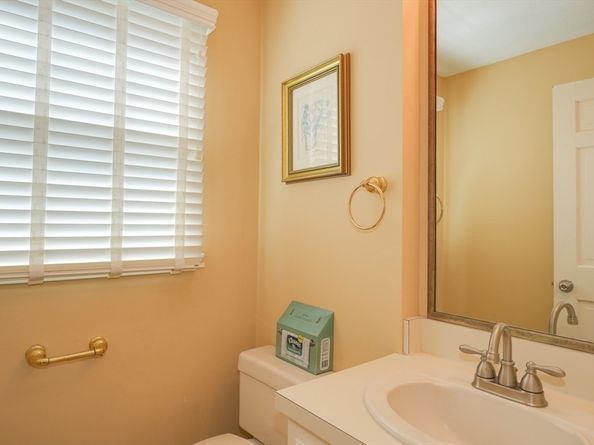 7 Andrews Street, Westborough MA 01581
