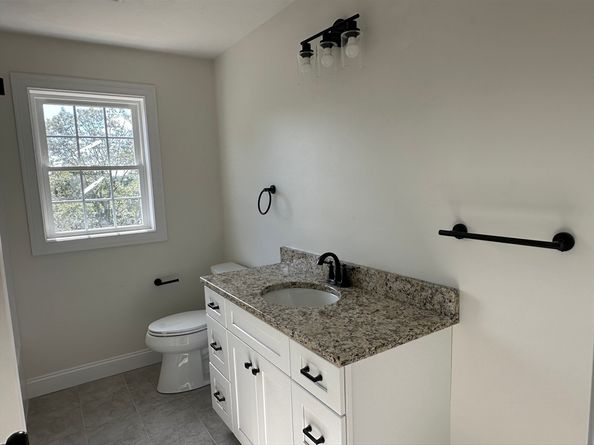 34 Brookside Ave, Webster MA 01570
