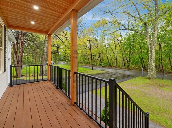 85 Beaver Avenue, Lynnfield MA 01940