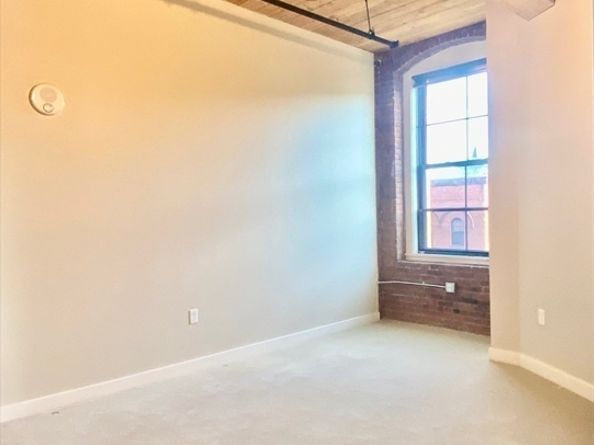 1245 Adams Street B503, Boston MA 02124