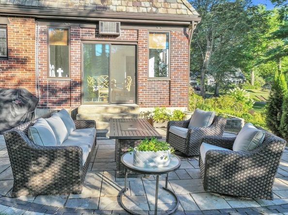 3 Westwood Drive, Worcester MA 01609