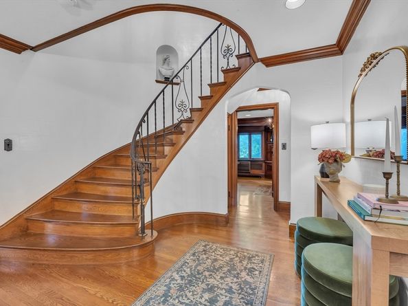 3 Westwood Drive, Worcester MA 01609