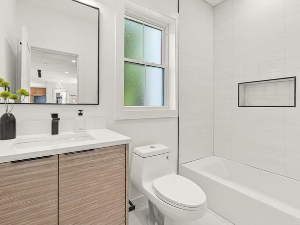 12-14 Sylvan Street 4, Melrose MA 02176