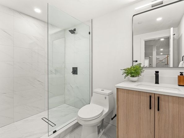 12-14 Sylvan Street 4, Melrose MA 02176