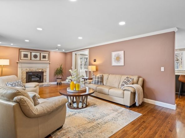 6 Hadley Road, Lexington MA 02420