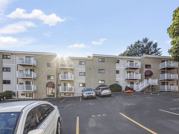 37 Hosmer St 20, Marlborough MA 01752