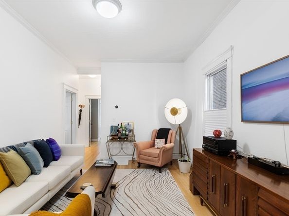 84-86 Mt Vernon St 841, Somerville MA 02145